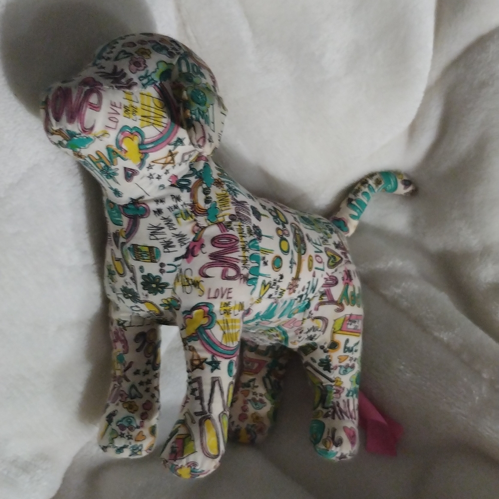 PINK Dog Collectable - Picture 2 of 4